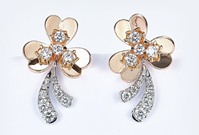 18k pink gold earring with Diamonds