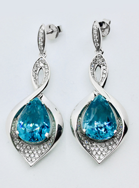 18k white gold earring with Blue Zircon & Diamonds