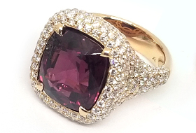 18k pink gold ring with Rhodolite & Diamonds